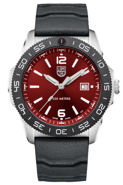Luminox XS.3135 Pacific Diver Crimson Red
